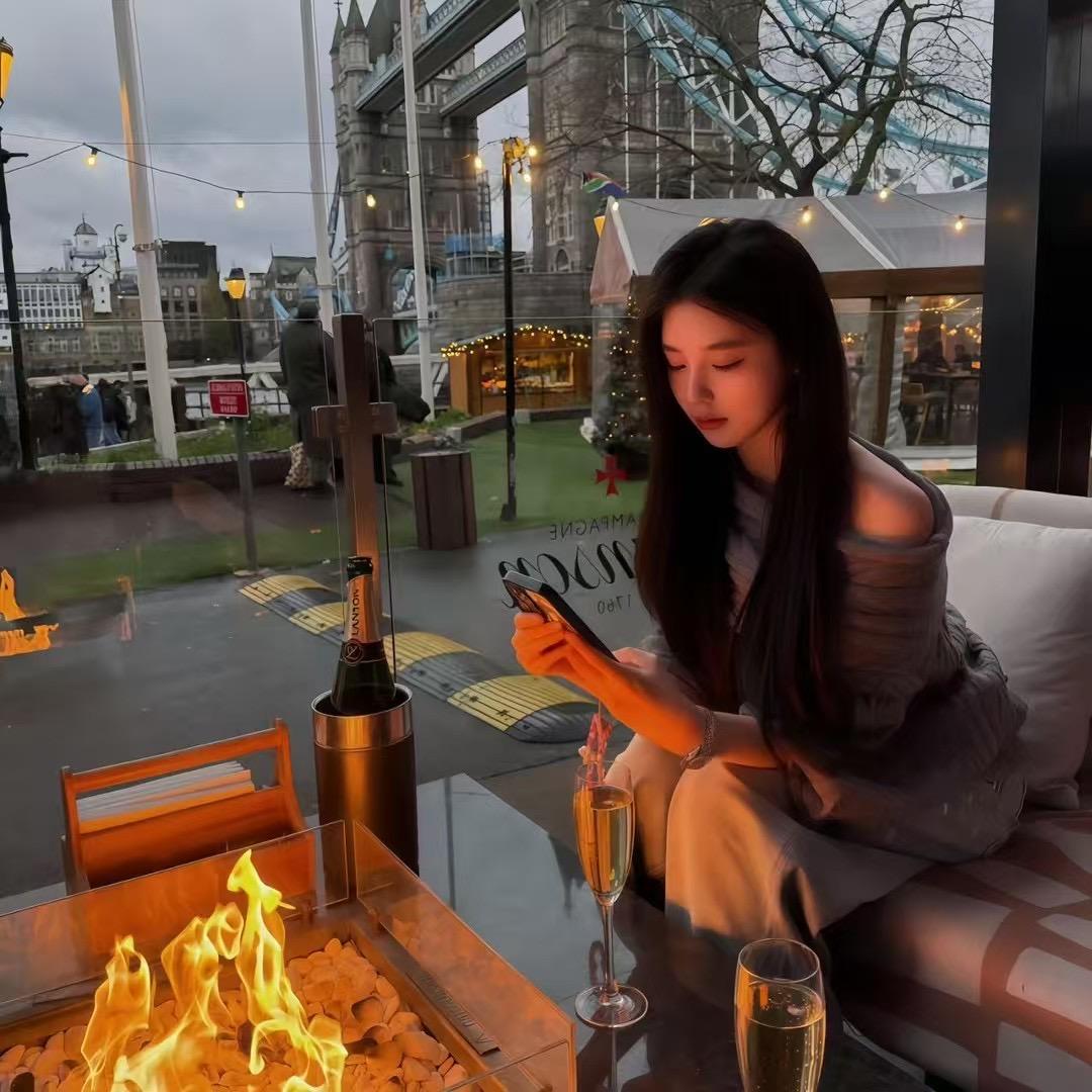 嘉一呀