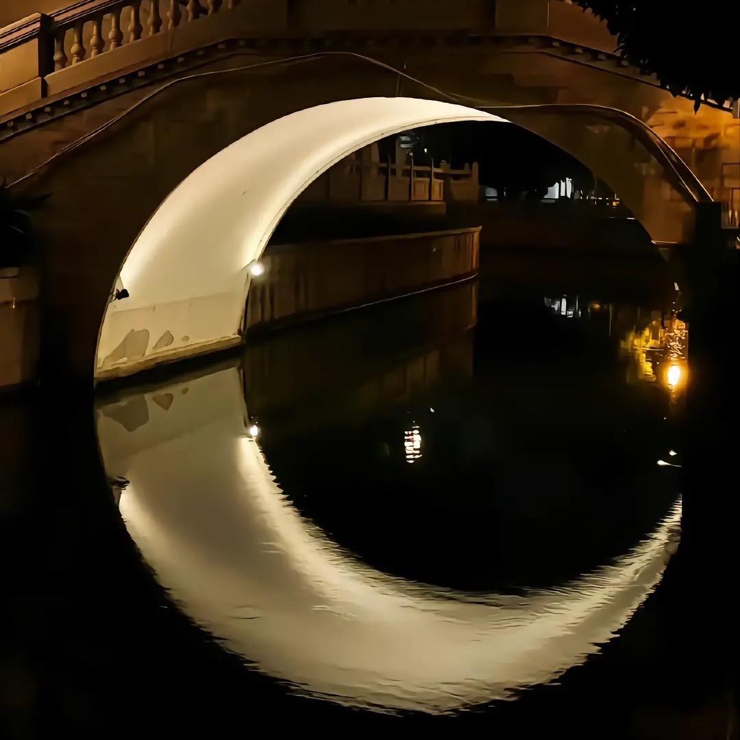 L。