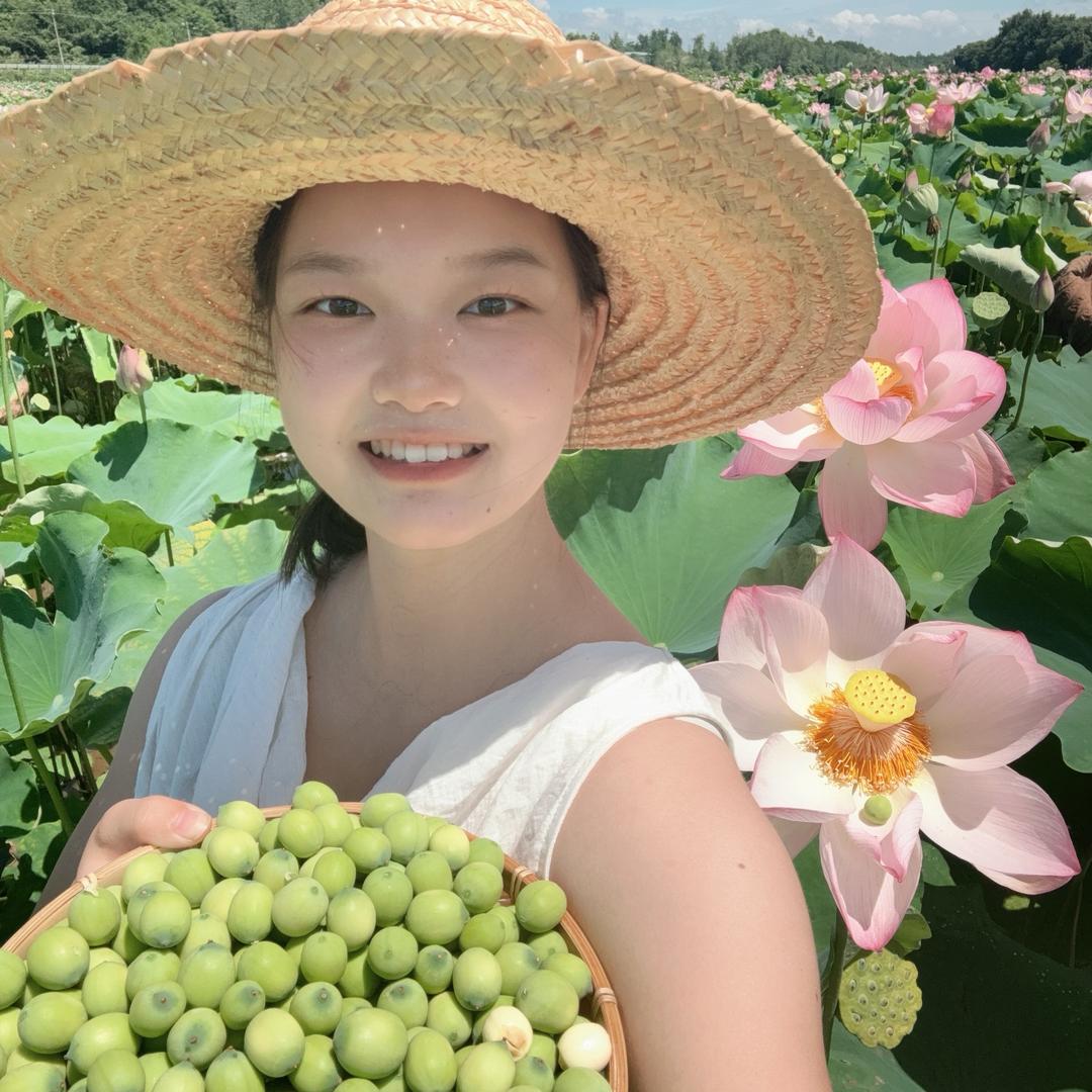 陈菜花家的江西白莲