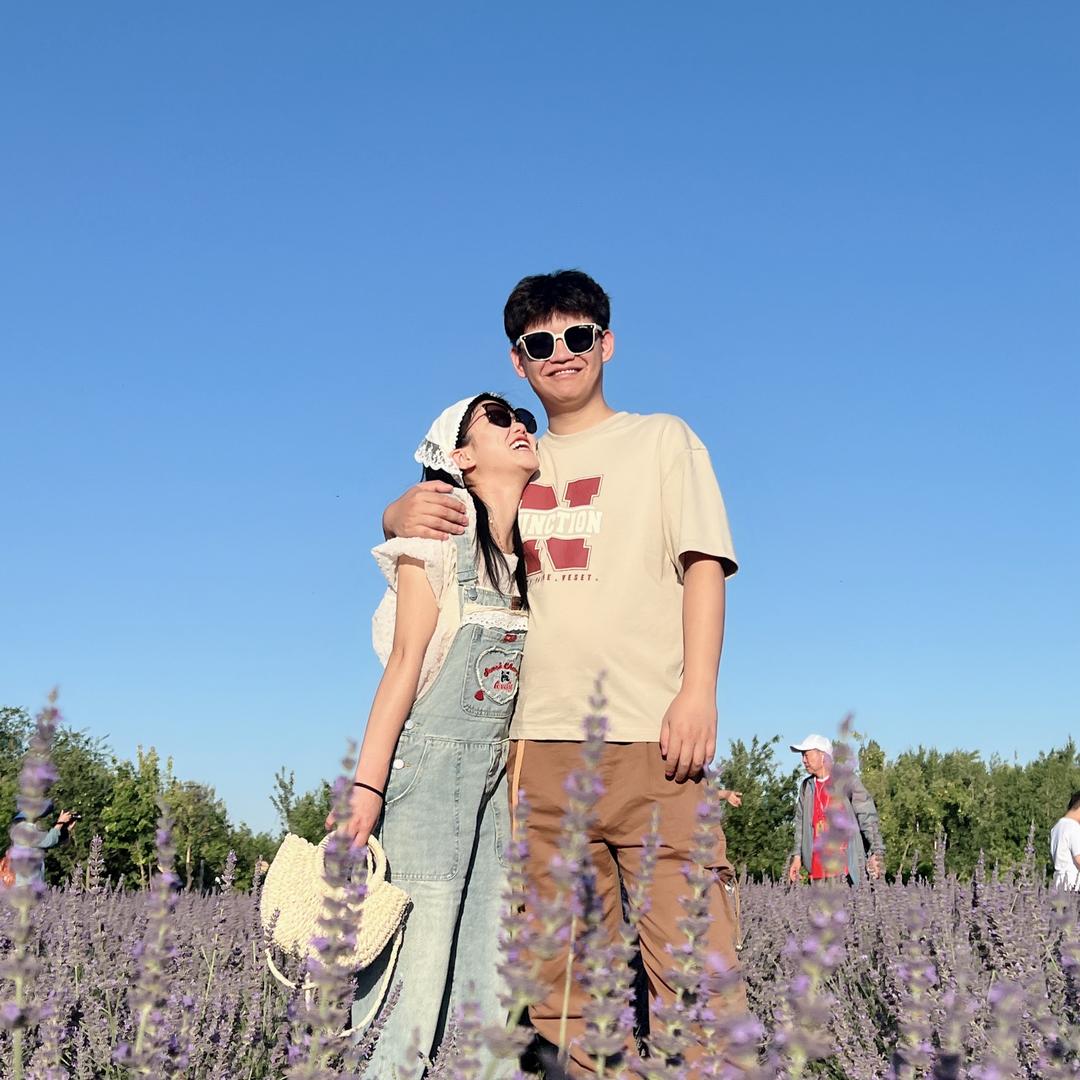 小叮当服装尾货批发（婷婷）