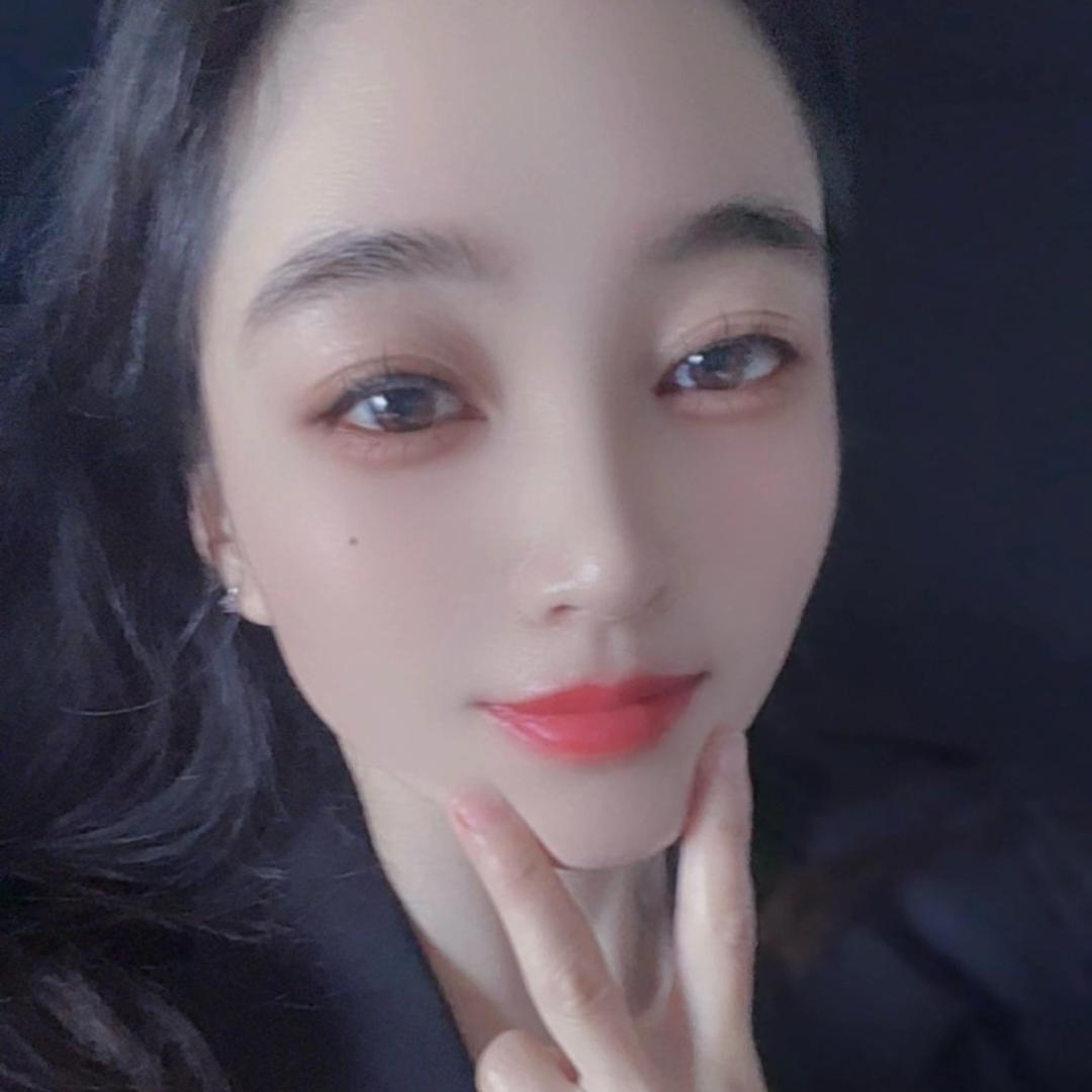 娜很美