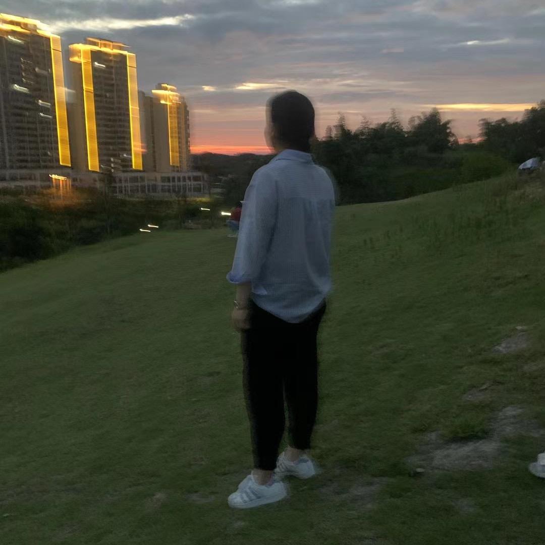 珊珊，自建房中…