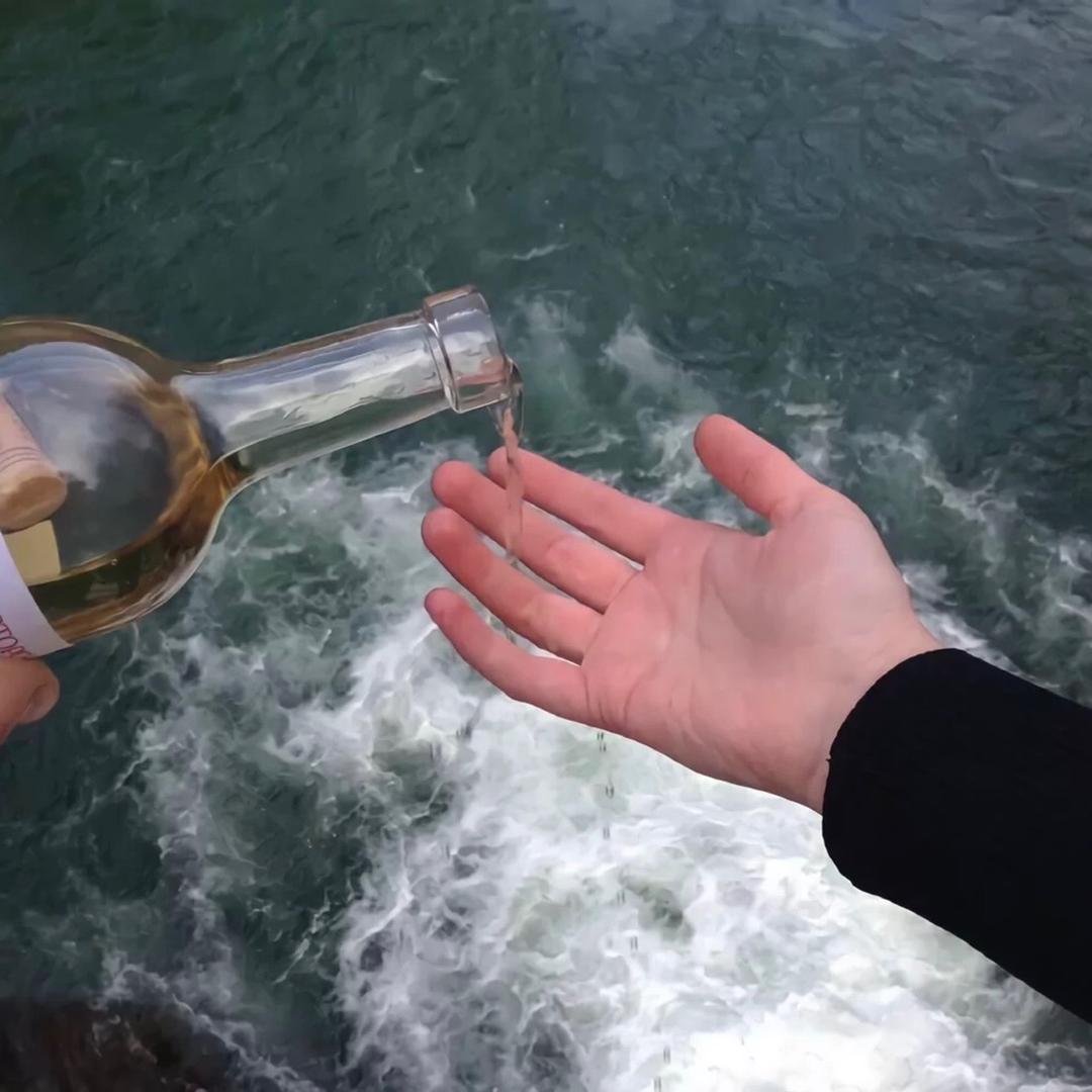 ￴ ￴从不感觉冷. (禾阿榔莲池首店)