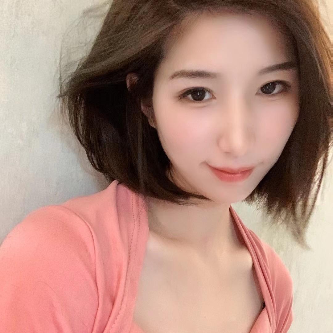 快乐的鱼摆摆～