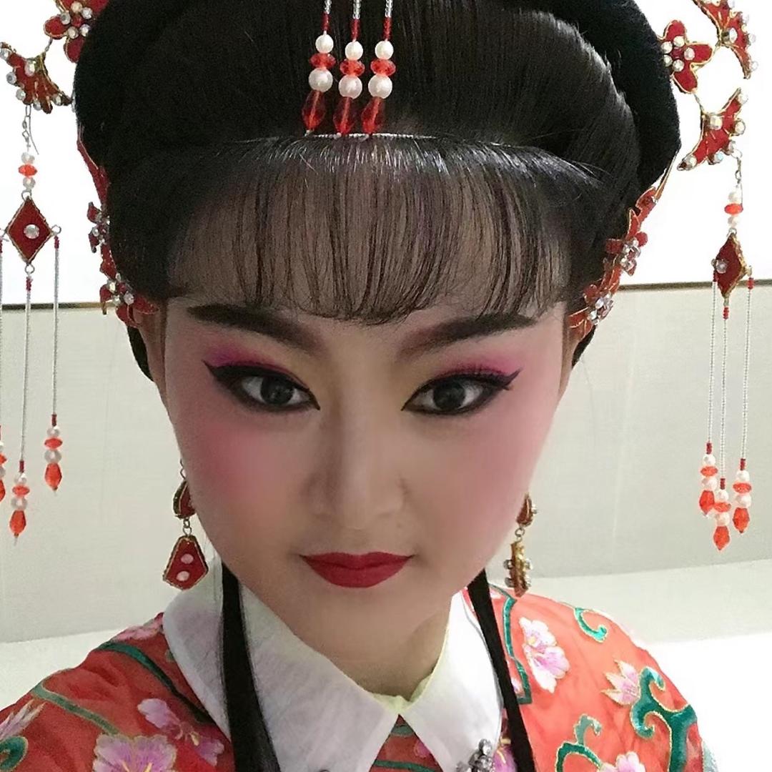 庐剧云子