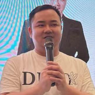 华容雄哥