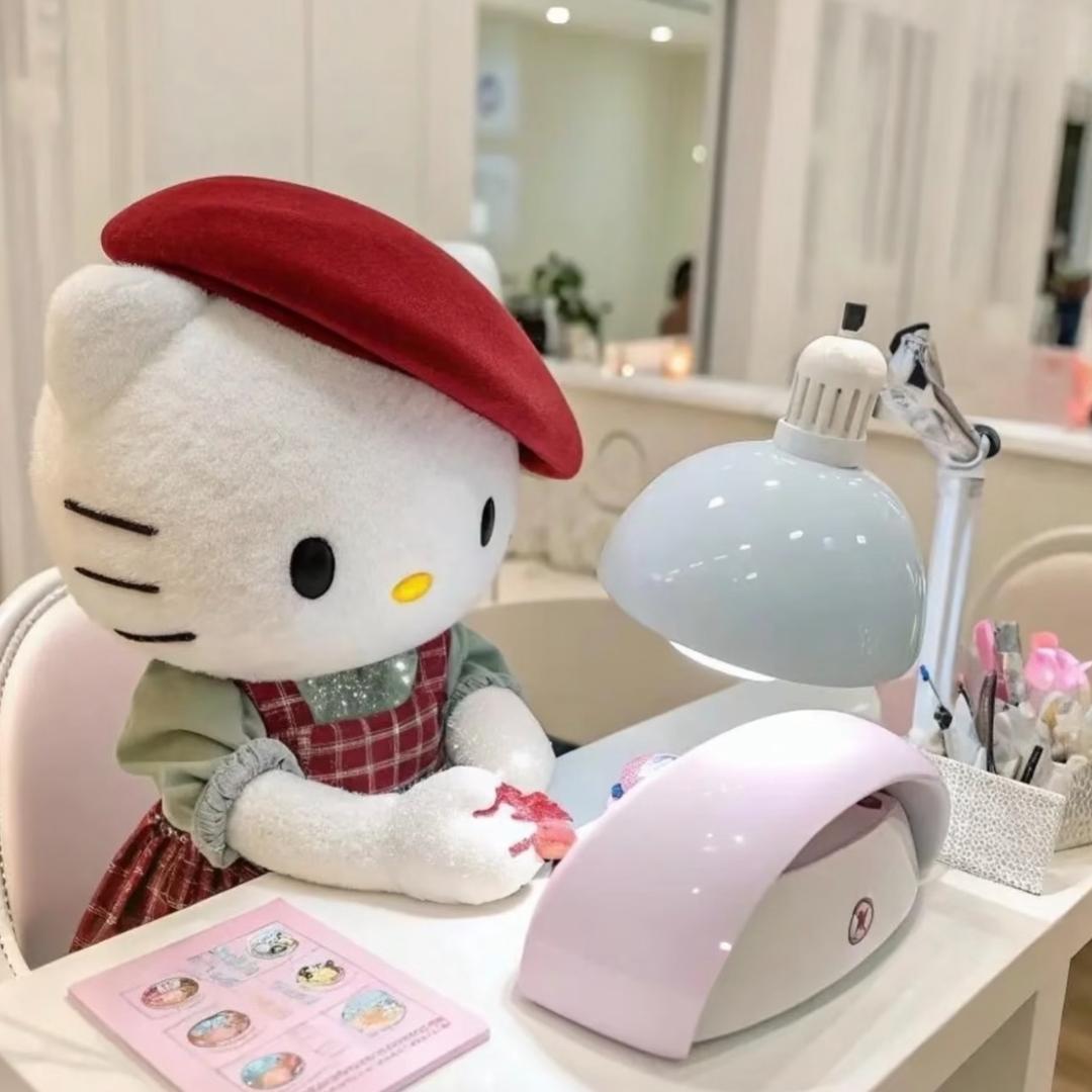 W美发美甲招学员（预约制）