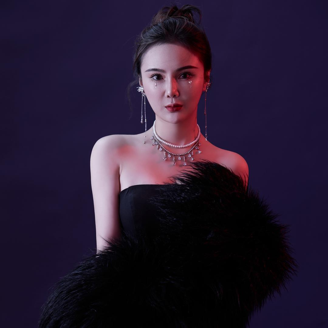 小妍🎤（首播学习中）