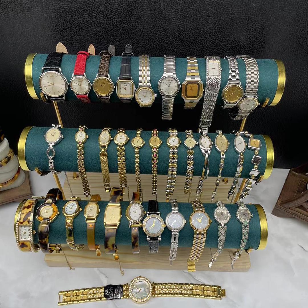 隆蒸中古杂货铺