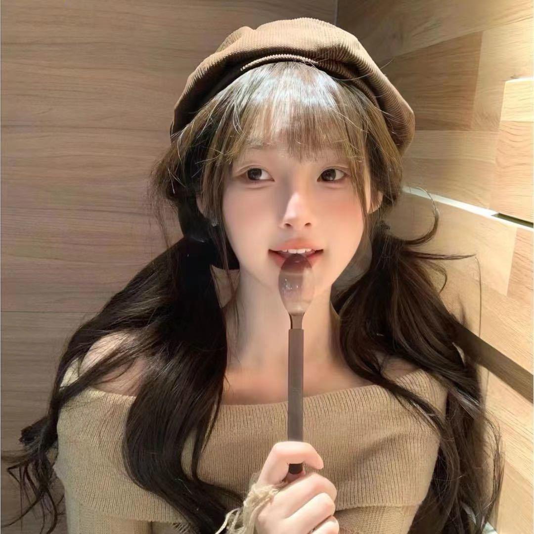 柳儿吃饱饱