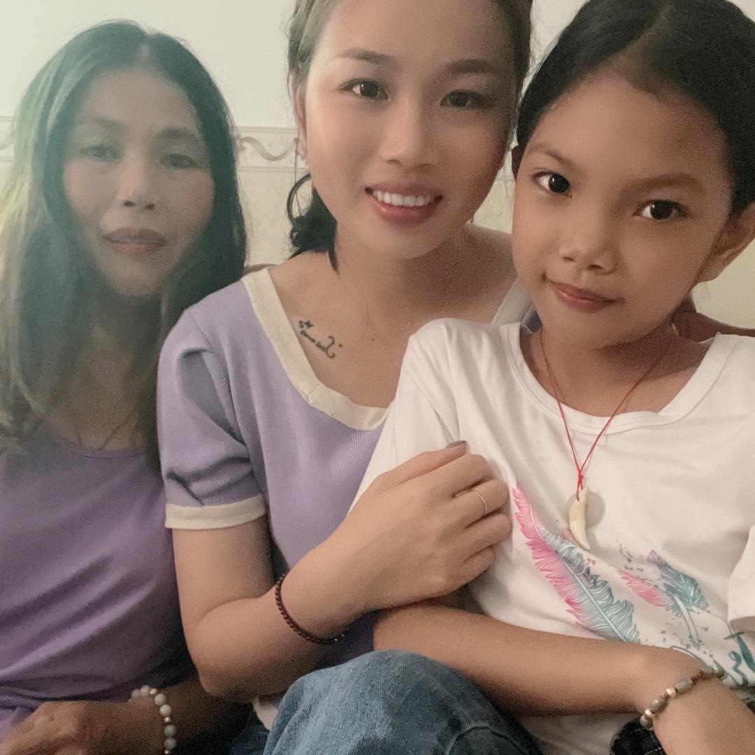 玉女士