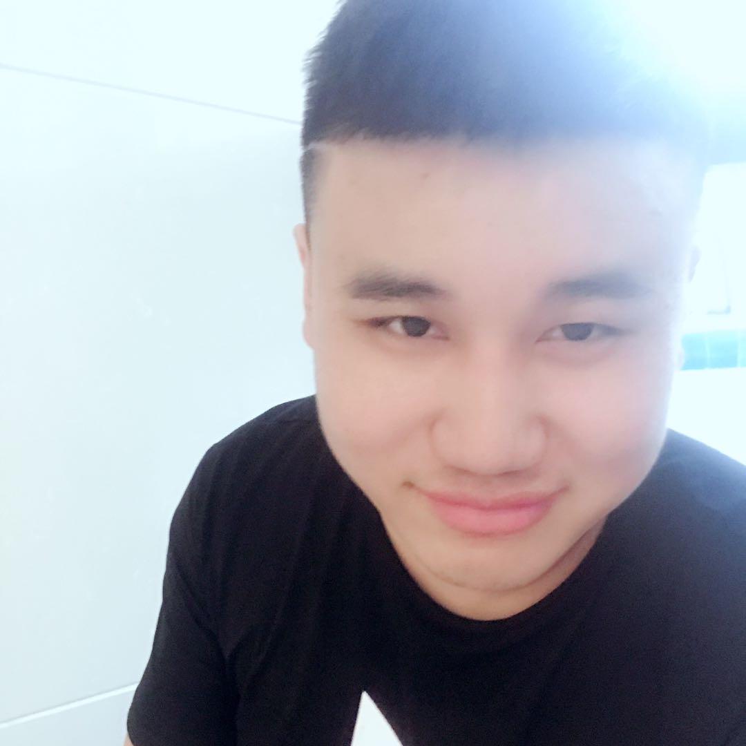 徐明明