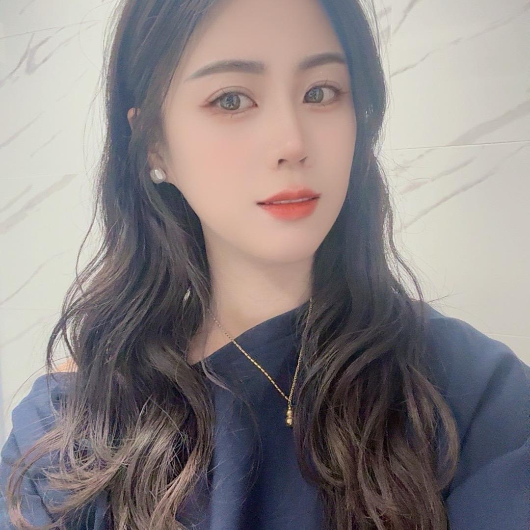 古月胡小姐姐