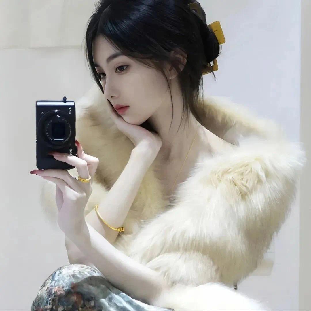 洡洡吖