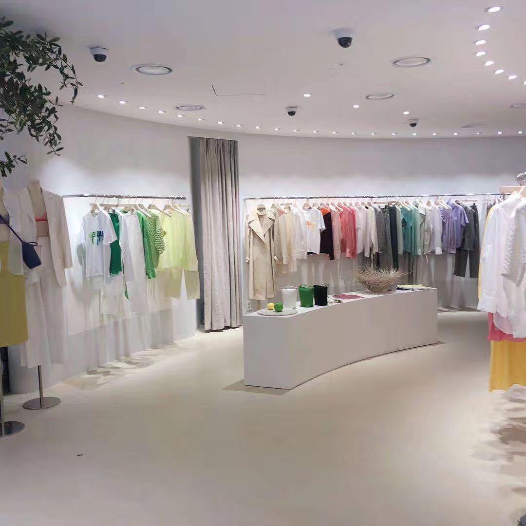一云韩国集合店