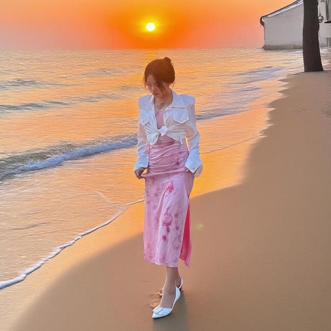 、
