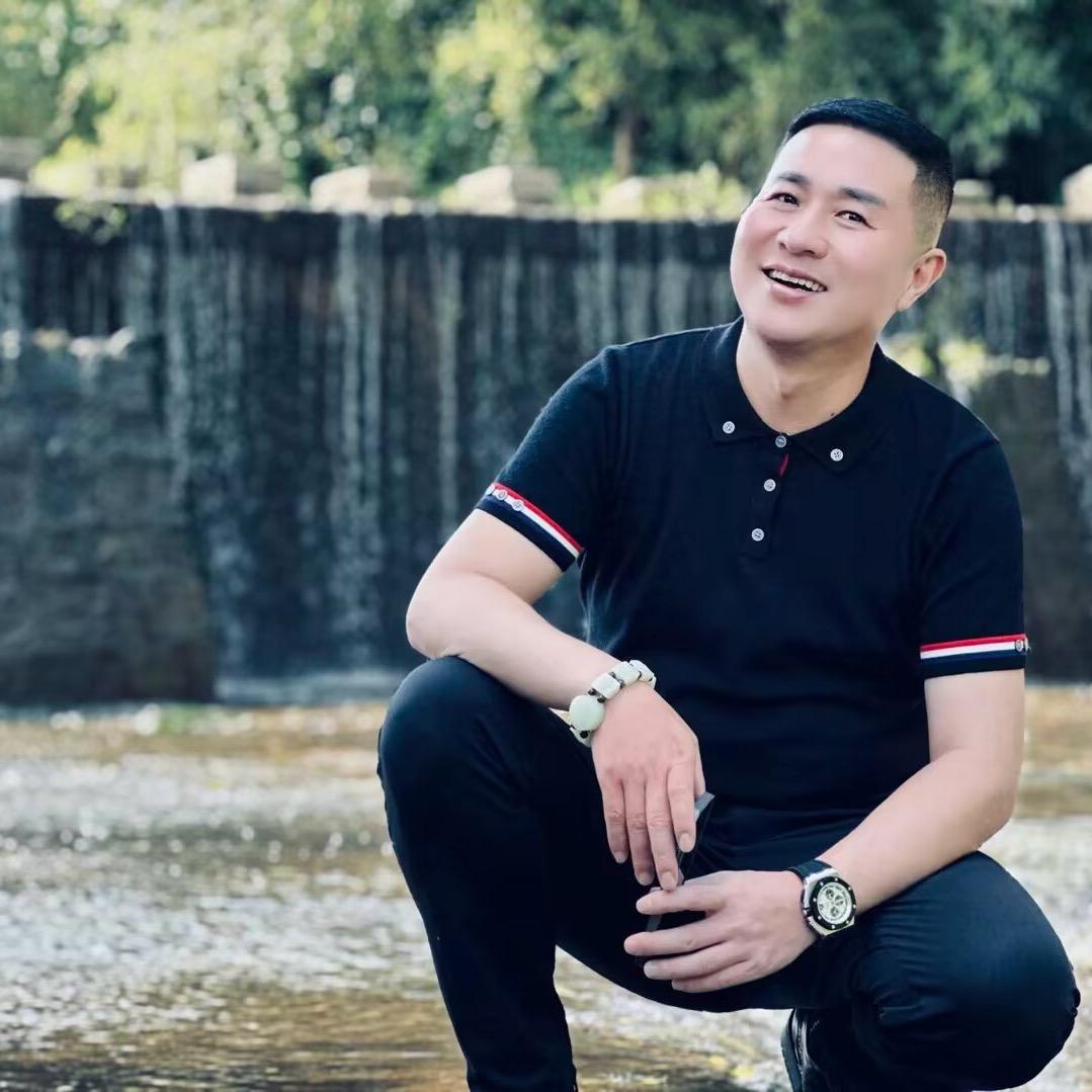 🇨🇳微笑哥