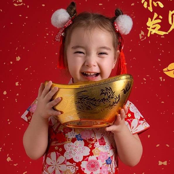 笑笑emily（小跳跳）