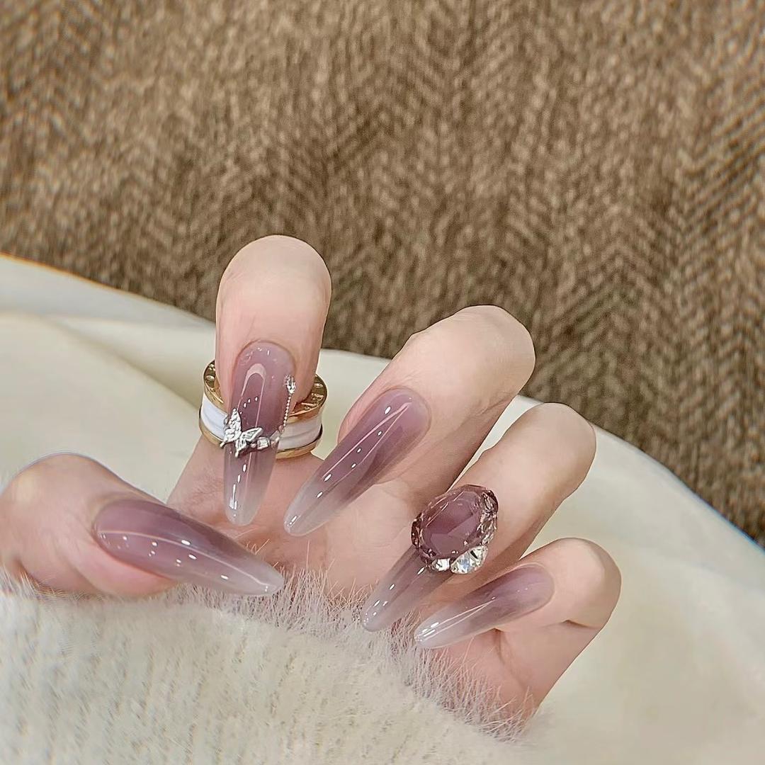 年年手工穿戴甲