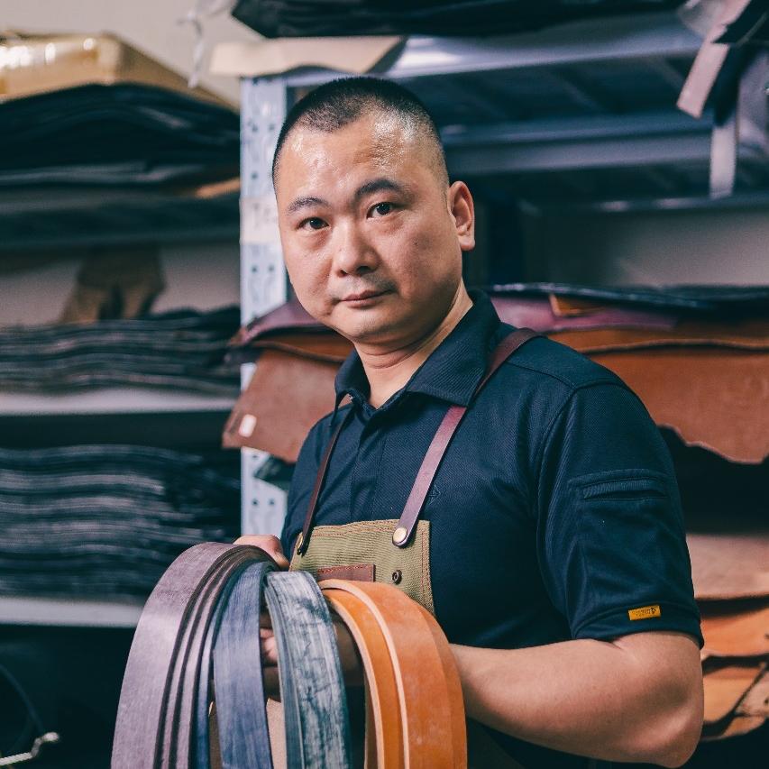 千益皮具手工皮带定制