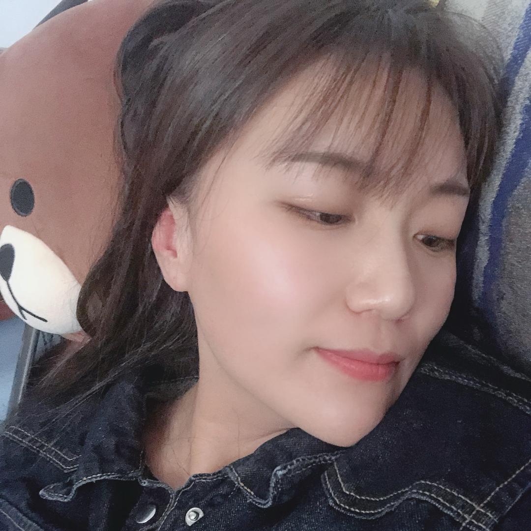 珊珊不是33也不是三三🍓