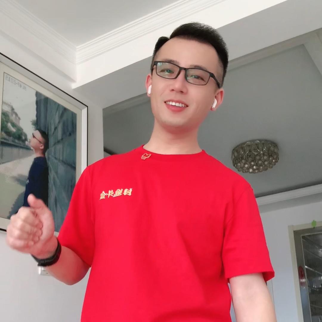 @痞叔默然