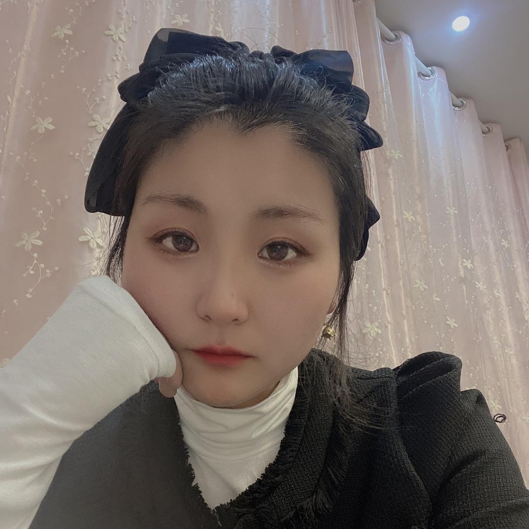 🍼张小花🌸