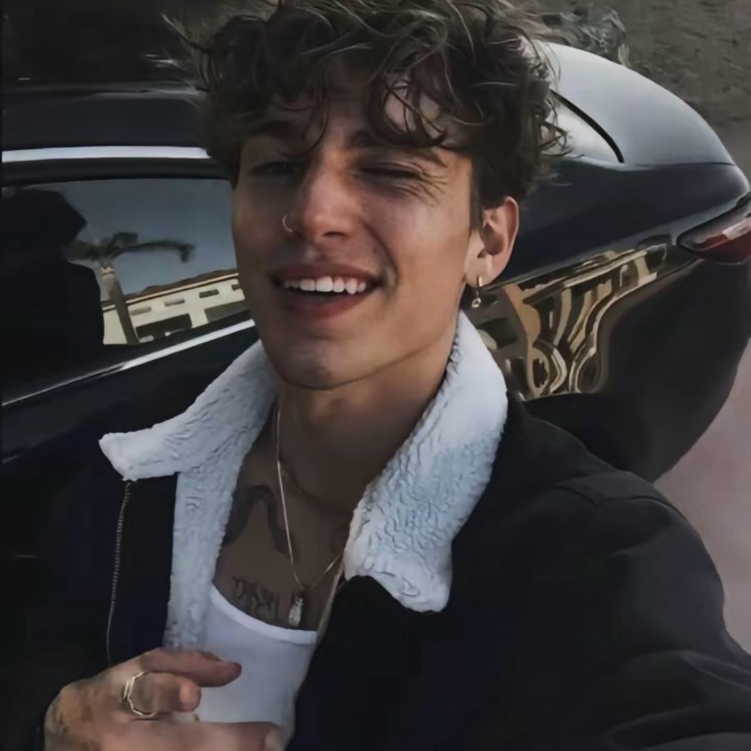 𝐒𝐭𝐚𝐫 💦