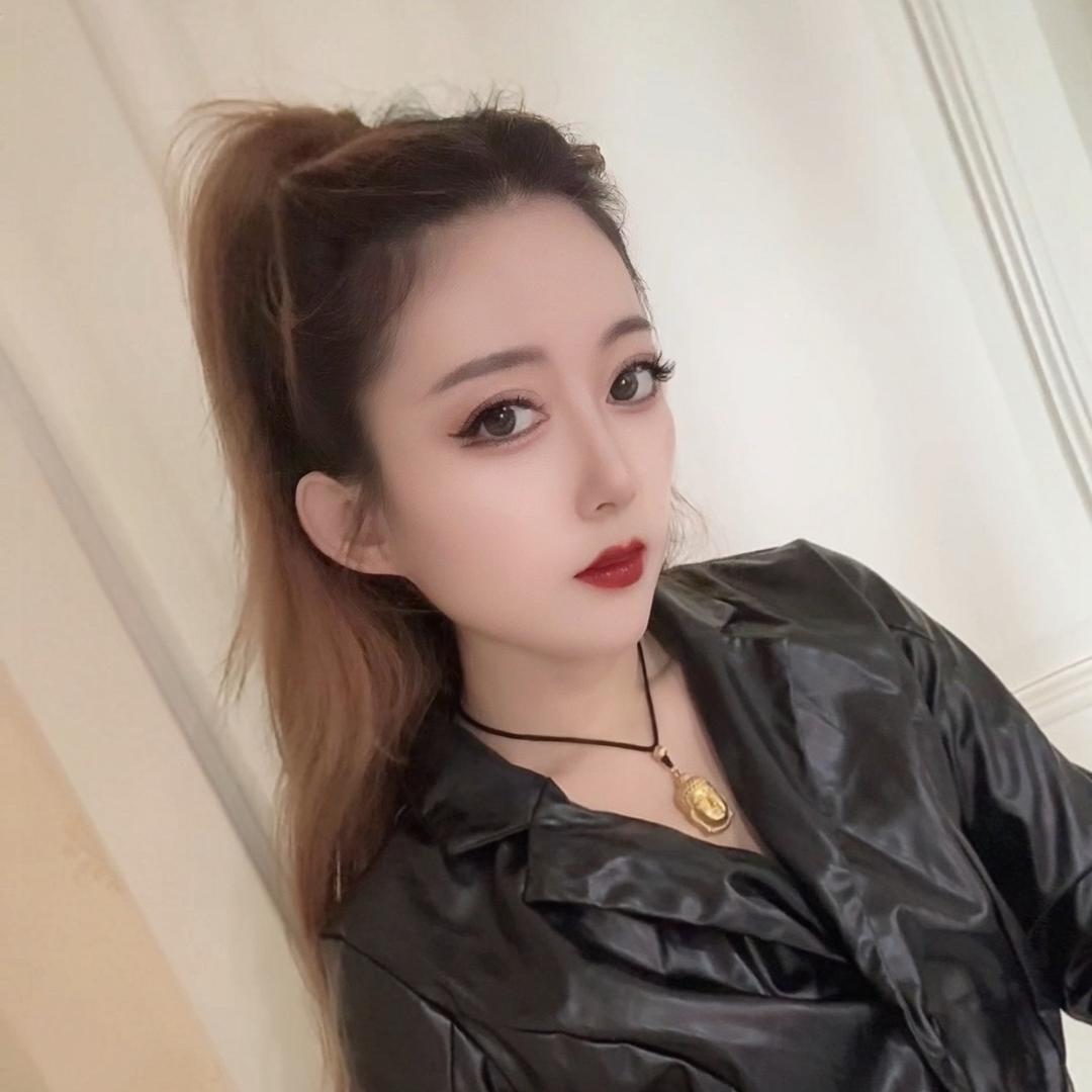 你嘚小姐姐