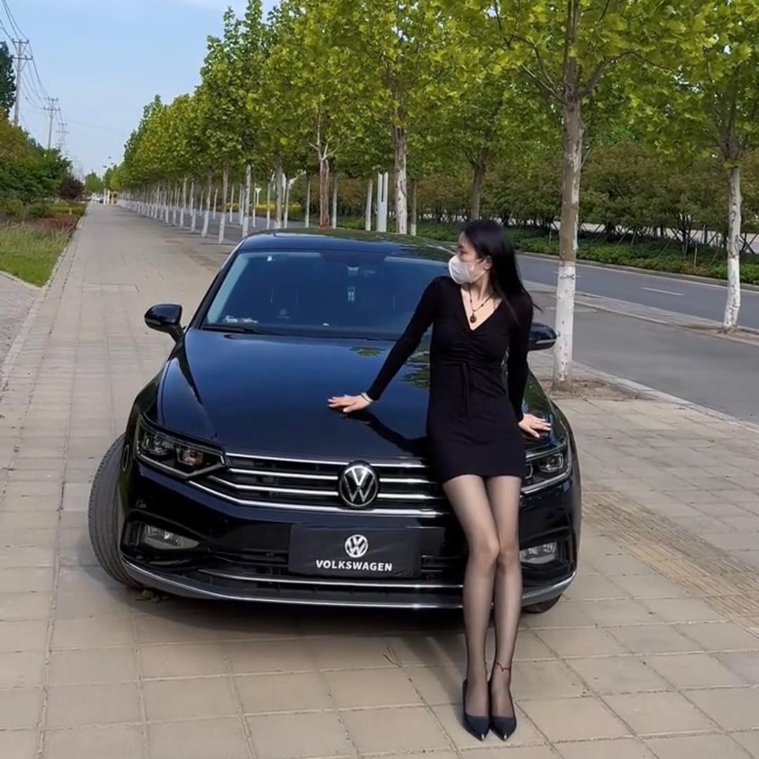 美美的迈腾
