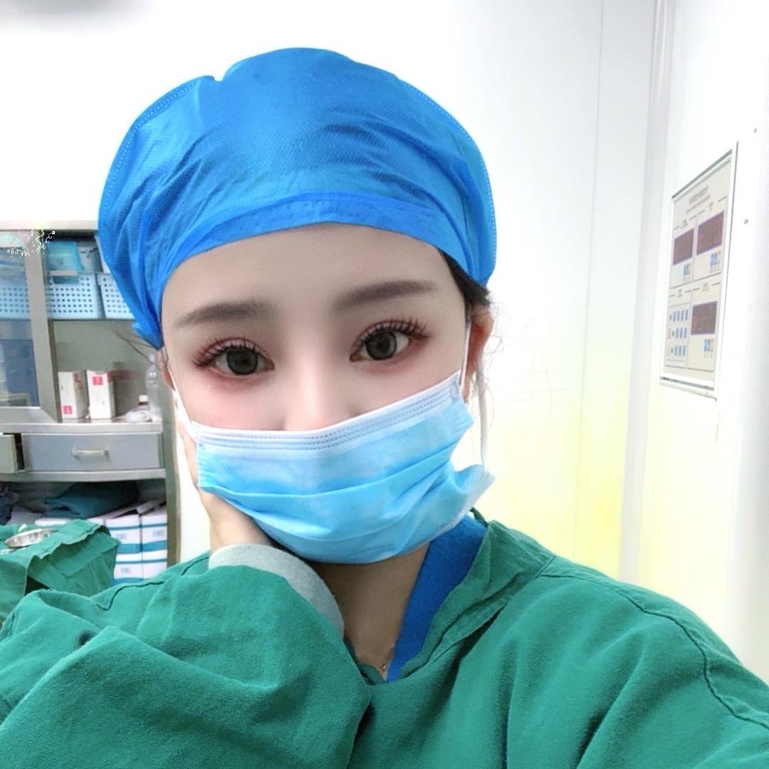 贩卖人间美女