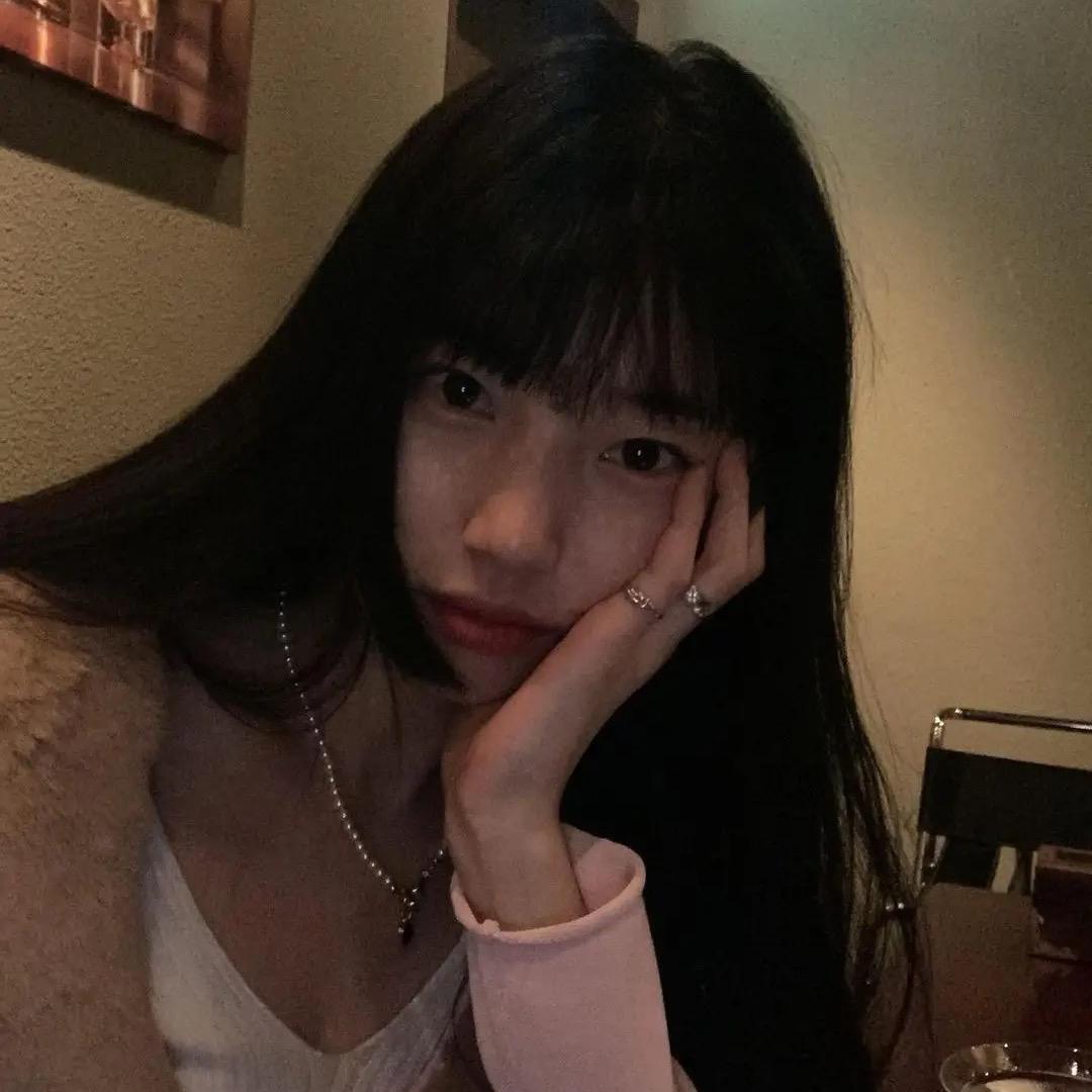 #02