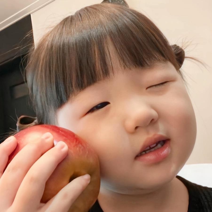 扒拉拉小咸鱼
