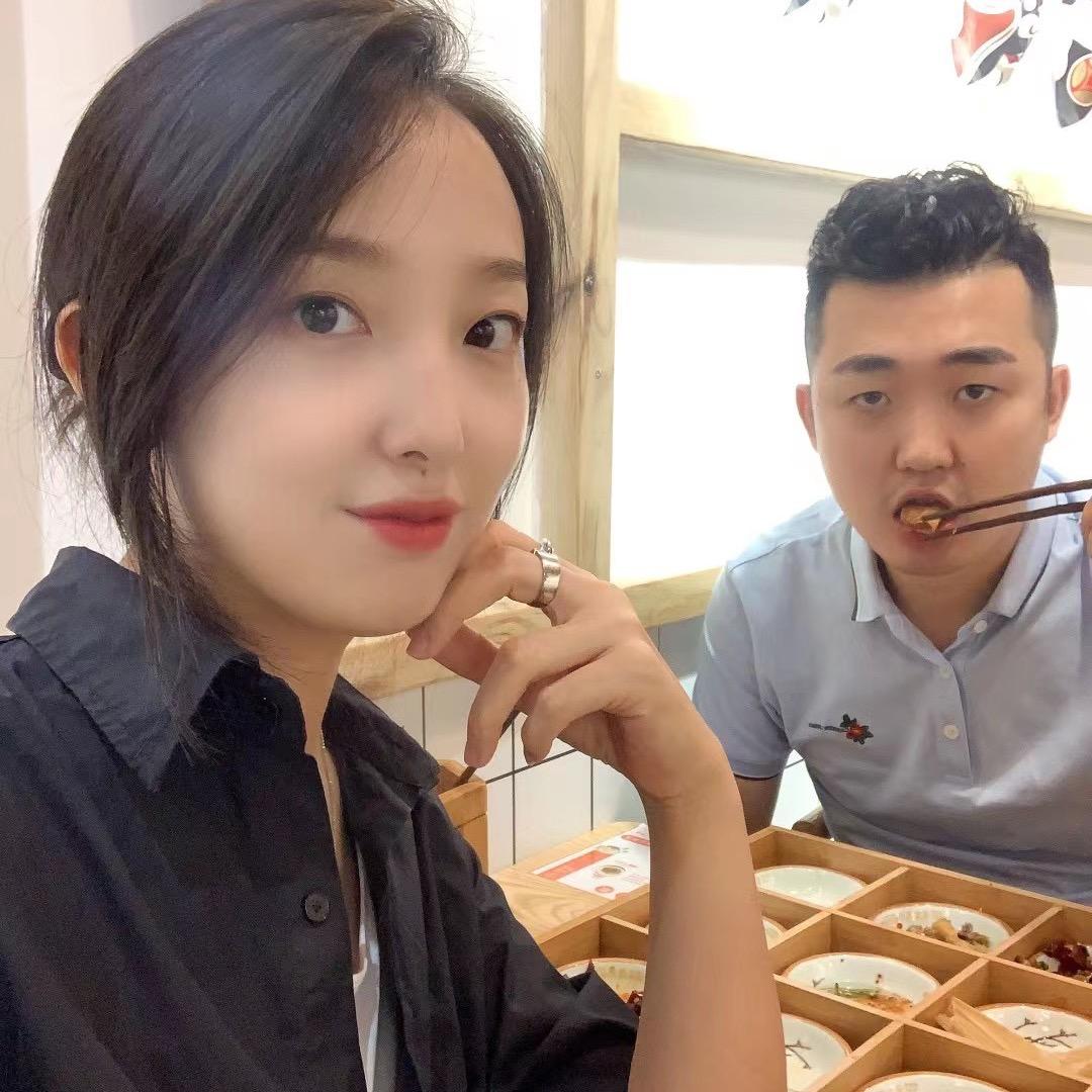 玲玲爱吃小零食