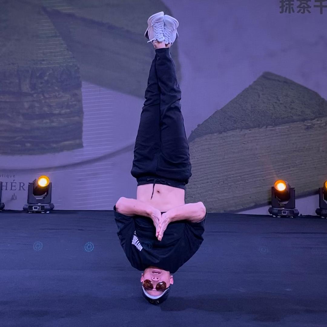 疯狂老阳哥