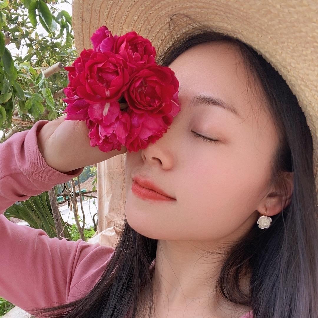 覃花花山歌水果