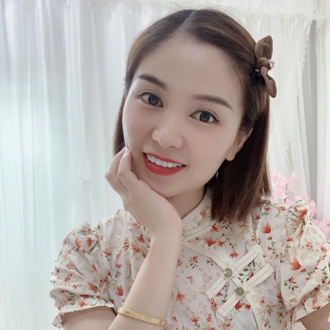 源源 🚗险小姐姐