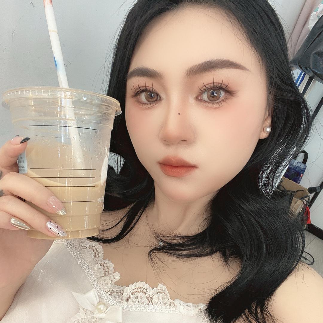 小美是个小富婆