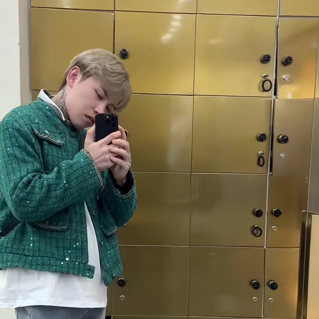 jacky       ‍