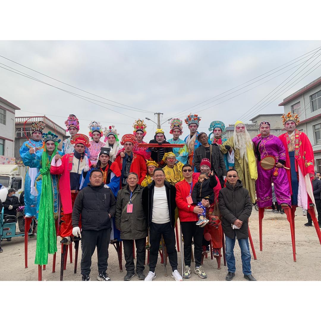 王氏高跷龙灯会（王龙）