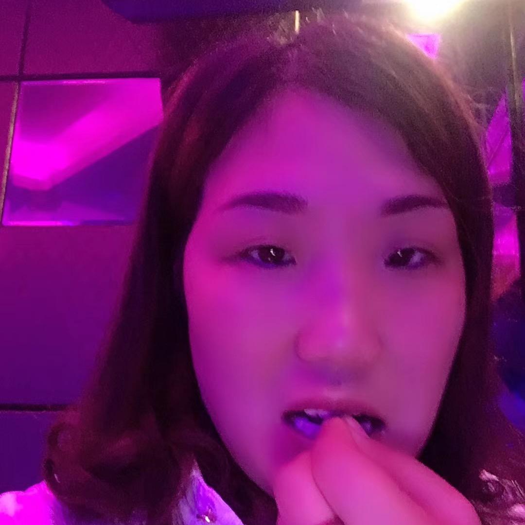 聂家二小姐，拒绝私聊