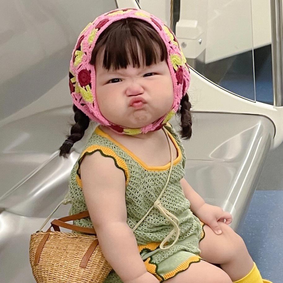 饱胀女孩👧🏻