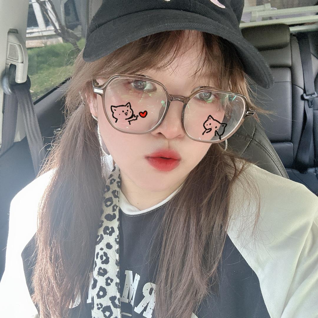 陈陈家提拉米苏👩