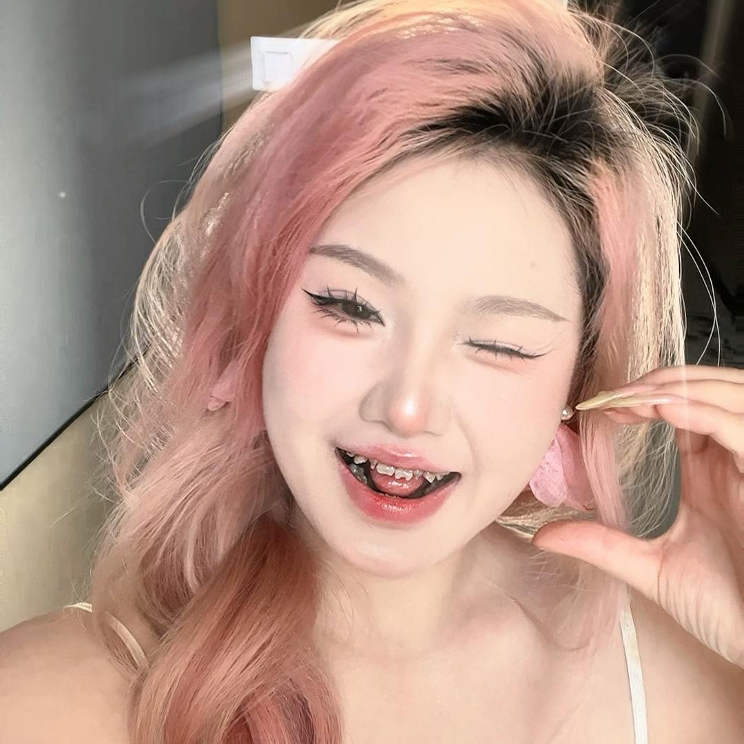粉红大白鲨🦈