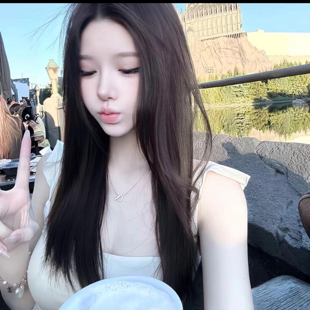 妤儿（猪娃佐助）