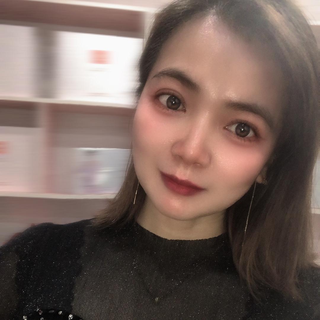 小🐉女