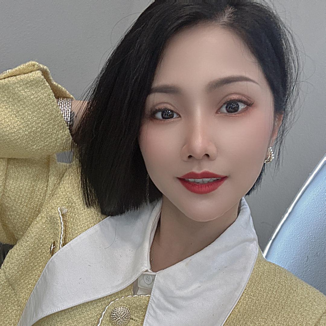 霞哥姐姐吖