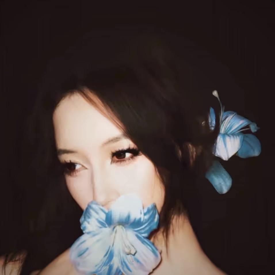 哄哄我