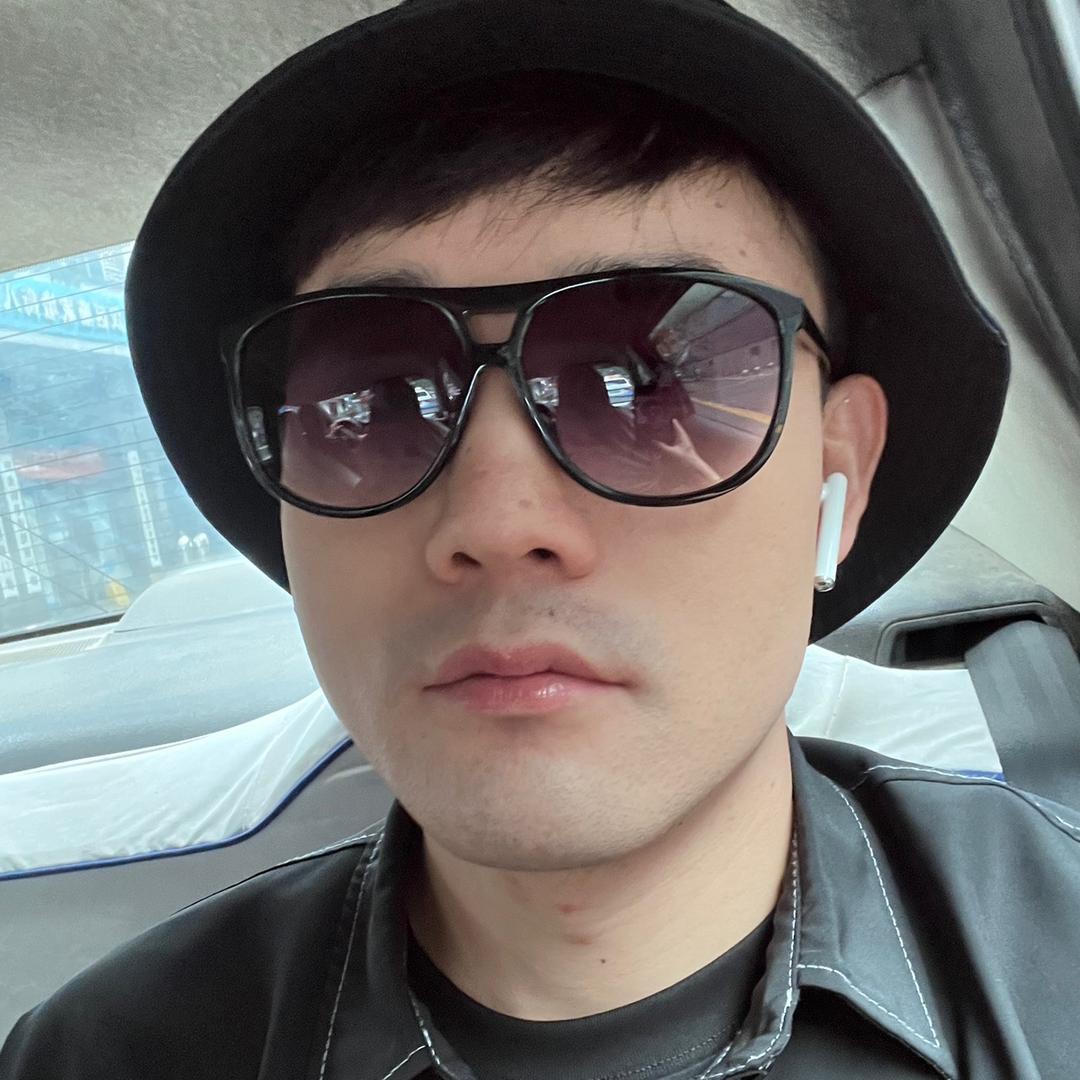 不会化妆的周老师