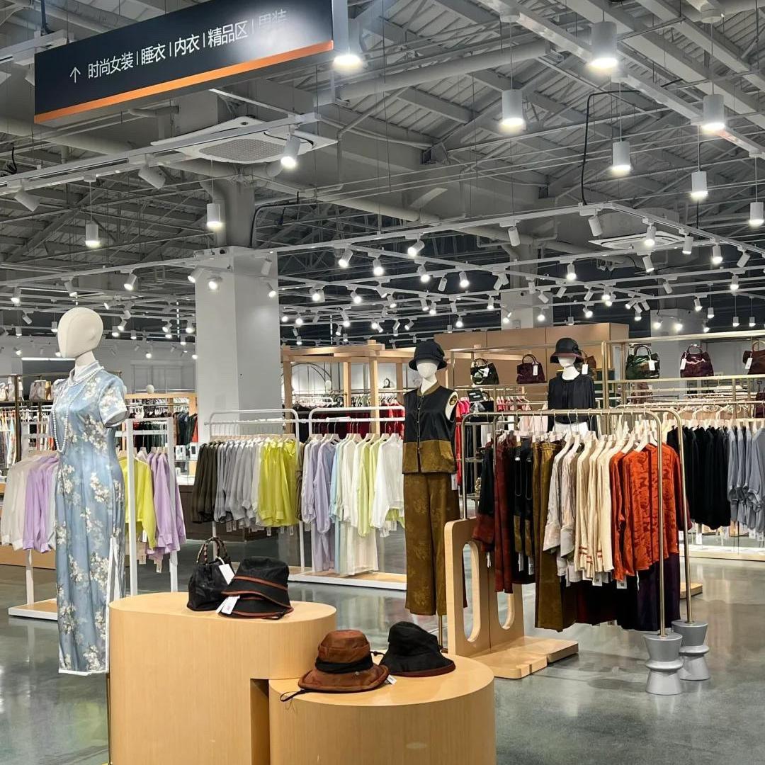 苏杭丝绸女装工厂店-轻奢店